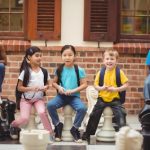 enfants échiquier géant